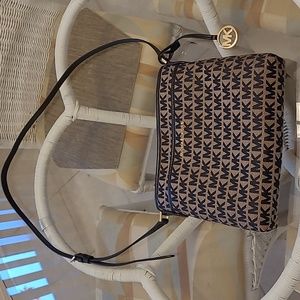 Brand New Michael Kors Purse